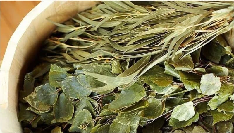 Dried herbal blend for a sauna infusion